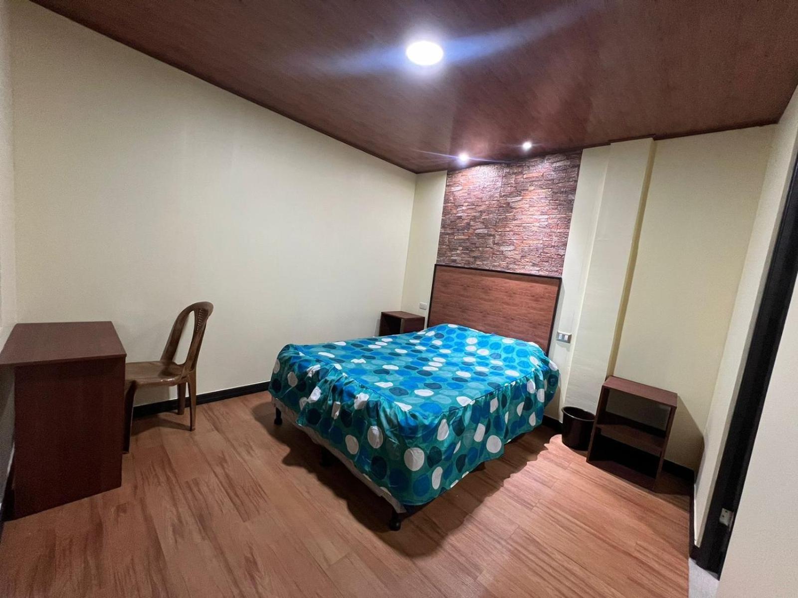 C&M Exclusive Private Rooms 克萨尔特南戈 外观 照片