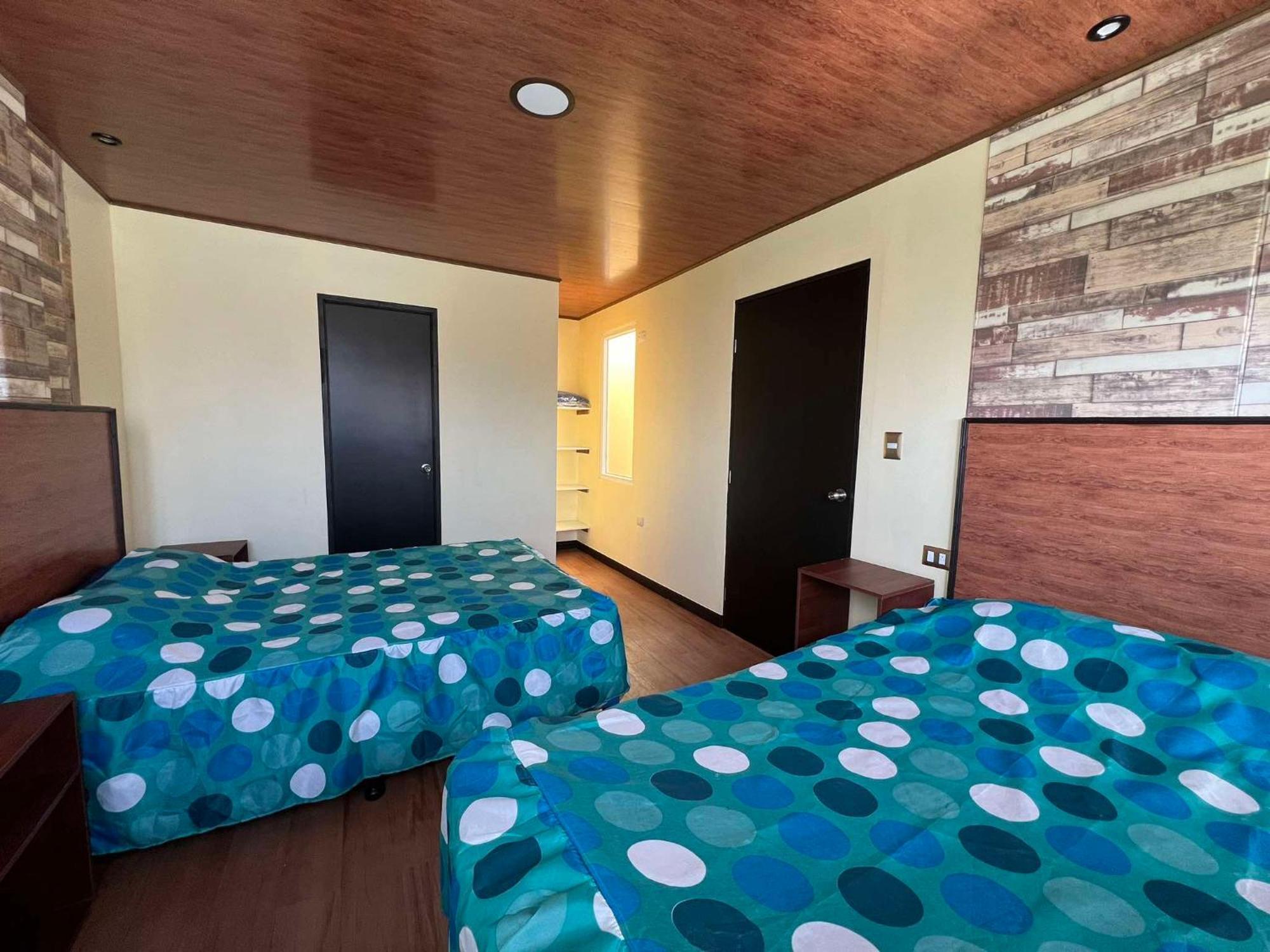 C&M Exclusive Private Rooms 克萨尔特南戈 外观 照片